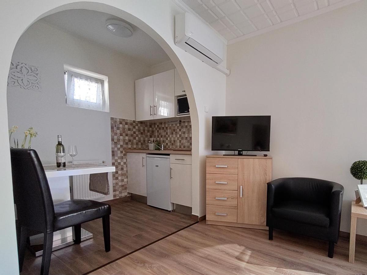 Szecsenyi Apartman Hévíz Exteriér fotografie