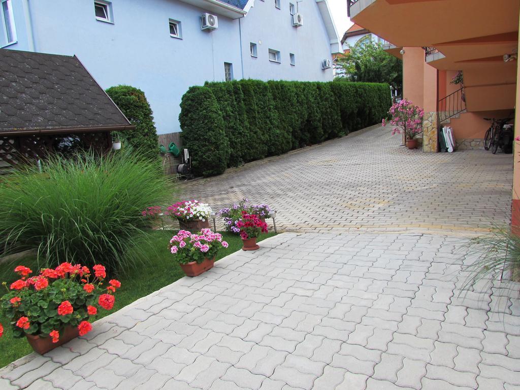 Szecsenyi Apartman Hévíz Exteriér fotografie